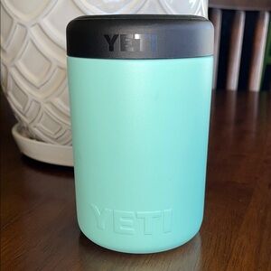 YETI Turquoise Tumbler